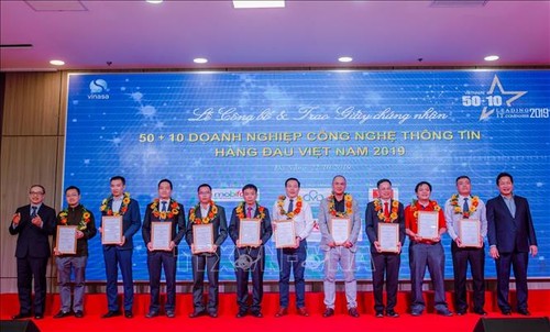 Топ вьетнамских предприятий в области информационных технологий 2019 года - ảnh 1