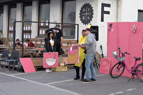 В Праге прошел 4-й молодежный фестиваль бананов - «Banan Fest» 2019 года - ảnh 1