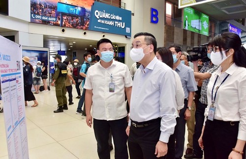 По всему Вьетнаму активно противодействуют распространению коронавируса - ảnh 1