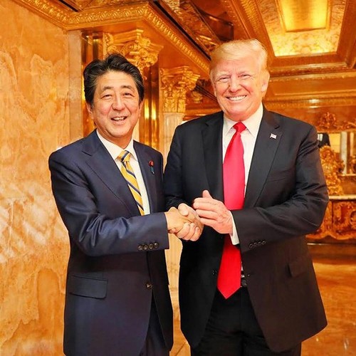 일본과 미국, 한반도 비핵화 문제에서 계속 긴밀하게 협력 - ảnh 1