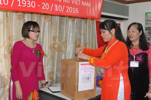 Cộng đồng người Việt ở Macau quyên góp ủng hộ miền Trung - ảnh 2