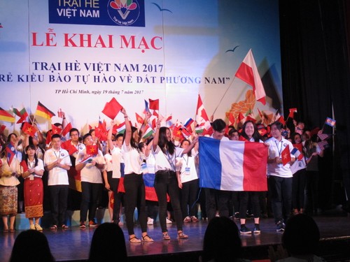 Lễ khai mạc  chính thức Trại hè Việt Nam 2017 - ảnh 2