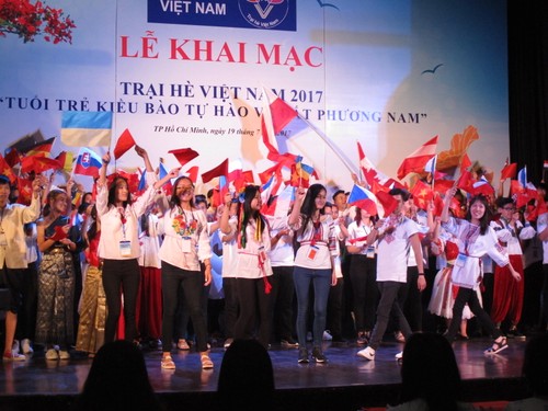 Lễ khai mạc  chính thức Trại hè Việt Nam 2017 - ảnh 4