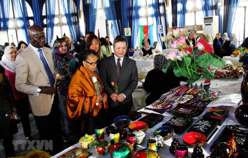 Quảng bá văn hóa và ẩm thực Việt Nam tại Algeria  - ảnh 1