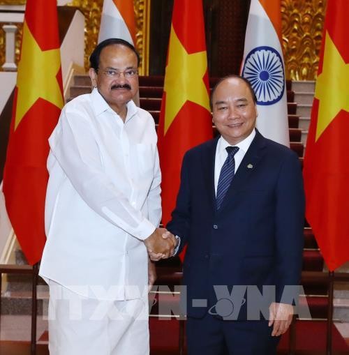 Thủ tướng Nguyễn Xuân Phúc tiếp Phó Tổng thống Ấn Độ - ảnh 1