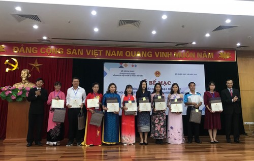 Bế mạc khoá tập huấn giảng dạy tiếng Việt cho giáo viên kiều bào - ảnh 1
