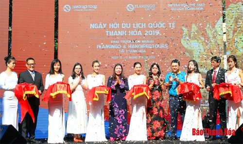 Khai mạc Hội chợ du lịch quốc tế Thanh Hóa 2019 - ảnh 1