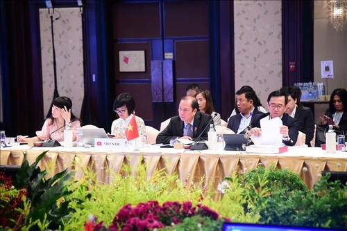 ASEAN chuẩn bị cho Hội nghị Cấp cao lần thứ 35 và các Cấp cao liên quan - ảnh 1