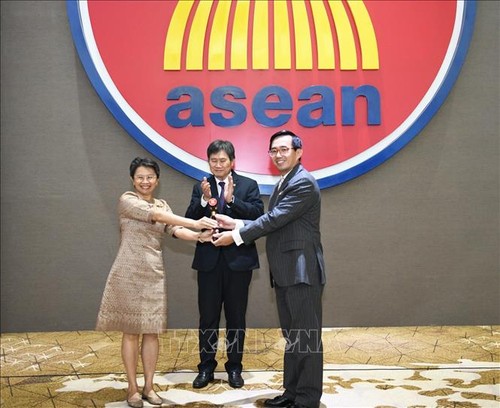 Việt Nam tiếp nhận chức Chủ tịch Ủy ban các đại diện thường trực tại ASEAN - ảnh 1