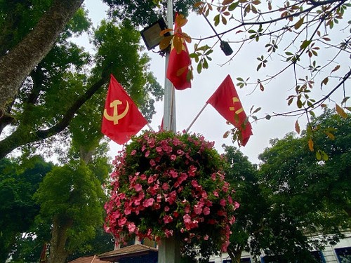 Lễ kỷ niệm 90 năm Ngày thành lập Đảng bộ thành phố Hà Nội vào ngày 16/3 - ảnh 1
