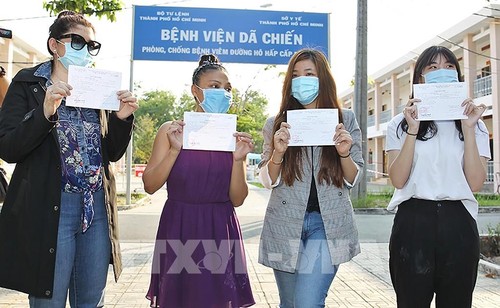 4 bệnh nhân mắc Covid-19 ở Thành phố Hồ Chí Minh xuất viện  - ảnh 1