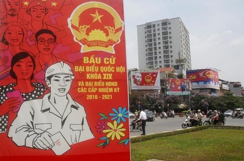 Media massa memberitakan tentang Pemilihan MN dan Dewan Rakyat berbagai tingkat di Vietnam - ảnh 1