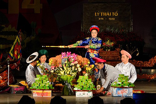 В Ханое состоялся 4-й фестиваль старинных танцев Тханглонга-Ханоя - ảnh 1