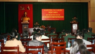 Научный семинар «Победа при Диенбиенфу – сила Вьетнама эпохи Хо Ши Мина» - ảnh 1