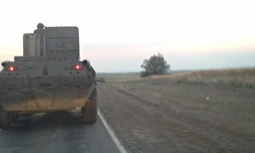 Россия сосредоточила вблизи границы с Украиной десятки военных автомобилей - ảnh 1