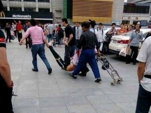 В Китае вновь произошло нападение с ножом - ảnh 1