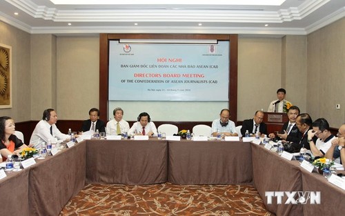 Вьетнам станет организатором конгресса Союза журналистов АСЕАН в 2015 году - ảnh 1