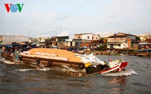 Плавучий рынок «Кайбэ» на юго-западе Вьетнама - ảnh 5