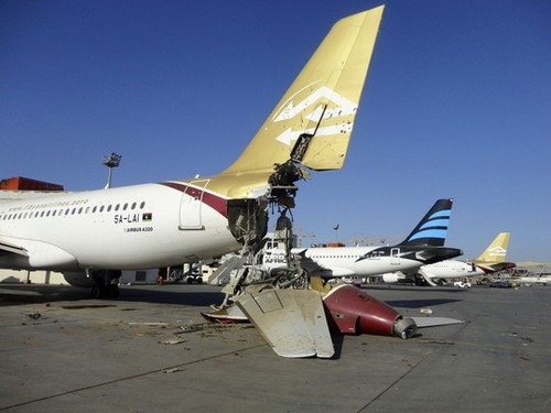 Ливийским авиакомпаниям запрещено работать в воздушном пространстве ЕС - ảnh 1