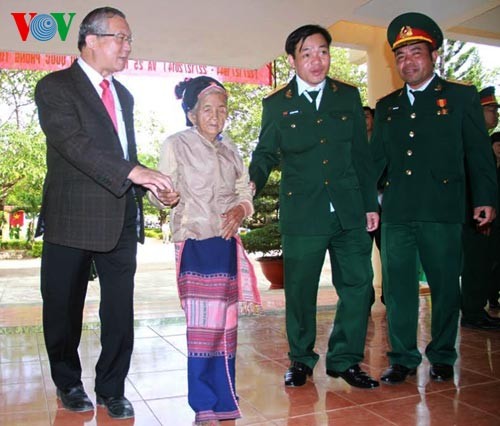 Во Вьетнаме проходит ряд мероприятий в честь 70-летия Вьетнамской народной армии - ảnh 2