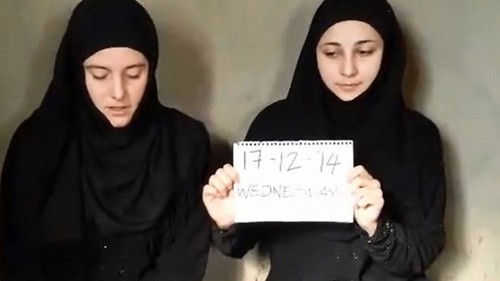 В интернете появилось видео с обращением двух итальянских заложниц похищенных в Сирии - ảnh 1