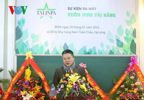 Во Вьетнаме открылась компания «Развитие и воспитание талантов» профессора Нго Бао Тяу - ảnh 1