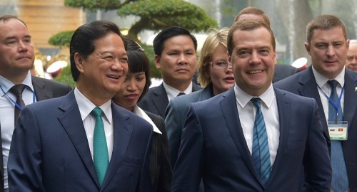 Премьер СРВ дал интервью ТАСС в связи с визитом Д.Медведева во Вьетнам - ảnh 1