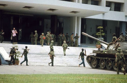 Вьетнамская война под углом зрения американцев - ảnh 2