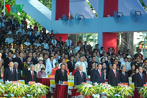 Торжество в честь 40-летия со Дня освобождения Южного Вьетнама и воссоединения страны - ảnh 1