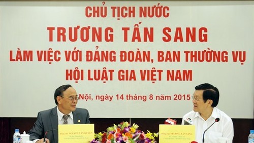 Президент СРВ Чыонг Тан Шанг провел рабочую встречу с Союзом вьетнамских юристов - ảnh 1