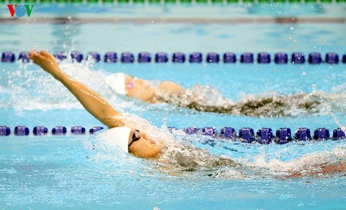 Ань Вьен и ее достижения на Кубке мира по плаванию - ảnh 7