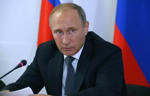 Путин подписал указ о временном запрете перелетов из России в Египет - ảnh 1