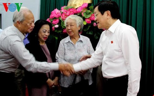 Президент Вьетнама Чыонг Тан Шанг встретился с избирателями г.Хошимина - ảnh 1
