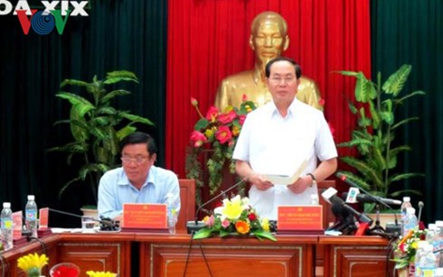 Чан Дай Куанг: провинция Биньдинь должна стать центром морской экономики - ảnh 1