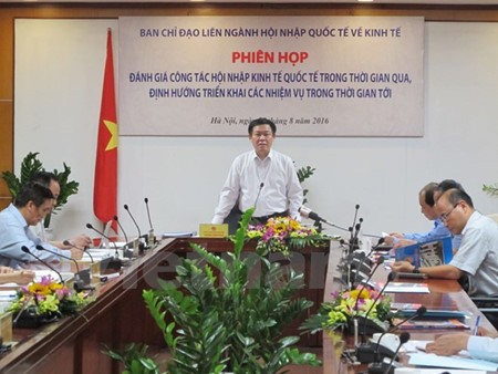 Вьетнам активно интегрируется в мировую экономику - ảnh 1
