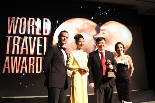 В Дананге вручена Всемирная премия в области туризма по региону Азия и Океания - ảnh 1
