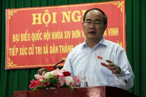 Глава ОФВ Нгуен Тхиен Нян встретился с избирателями в провинции Чавинь - ảnh 1