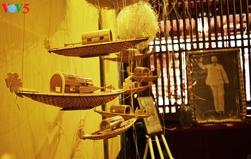 Промысел по плетению изделий из бамбука и тростника в деревне Фувинь - ảnh 3