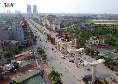 Вьетнам должен принять комплексные меры по развитию экономики страны - ảnh 2