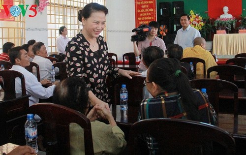 Спикер вьетнамского парламента встретилась с избирателями страны - ảnh 1