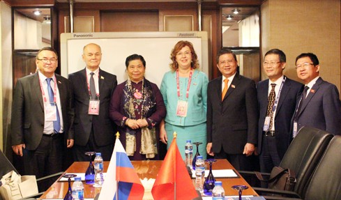 Тонг Тхи Фонг встретилась с вице-спикером Госдумы Ольгой Епифановой на полях АИПА-38 - ảnh 2