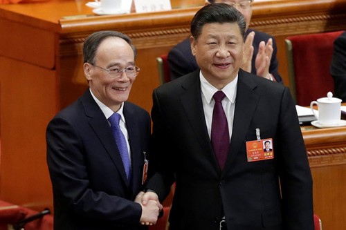 Руководители Вьетнама поздравили руководство Китая с избранием на новый срок - ảnh 1