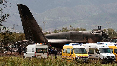 В Алжире разбился военный самолет - ảnh 1