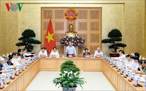 Премьер Вьетнама председательствовал на собрании Национального комитета по обновлению образования - ảnh 1