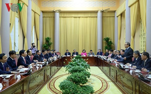 Президент Вьетнама: превыше всего интересы государства и нации, устойчивое развитие страны - ảnh 2