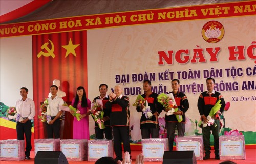 Генсек ЦК КПВ, президент Вьетнама: необходимо развивать Даклак как центр плато Тэйнгуен - ảnh 1