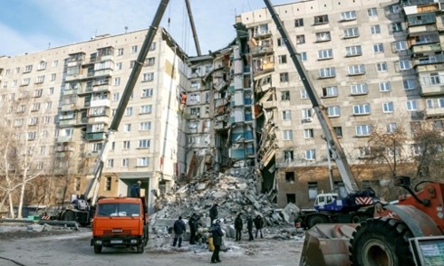 Нгуен Фу Чонг выразил соболезнования Путину в связи со взрывом в жилом доме в Магнитогорске - ảnh 1