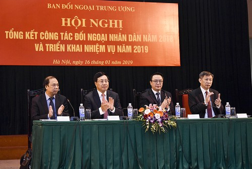Вьетнам воспользуется преимуществами народной дипломатии для укрепления связей со странами мира - ảnh 1