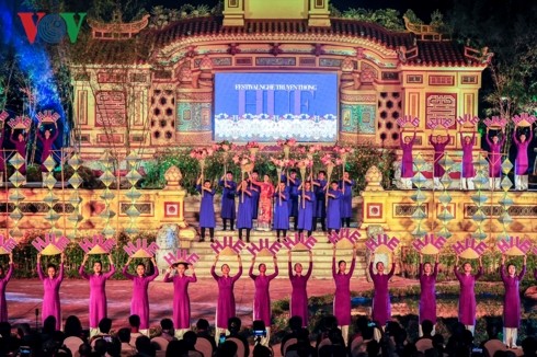 Фестиваль традиционных промыслов Хюэ 2019: подтверждение вьетнамского бренда - ảnh 1