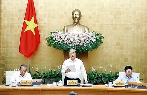 Вьетнам сохранил темпы экономического роста страны во всех областях - ảnh 1